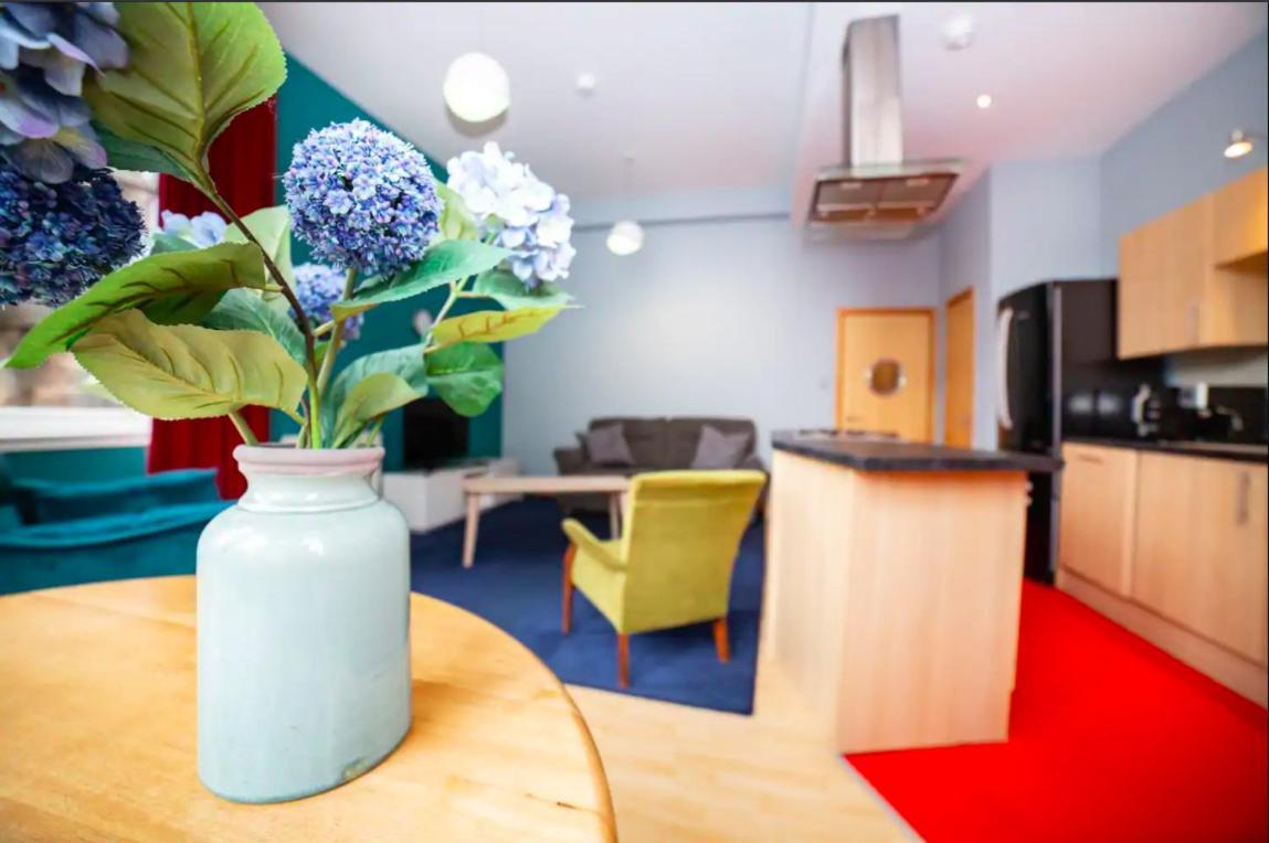 Renfield Apartment, Bright And Spacious Home Glasgow Zewnętrze zdjęcie